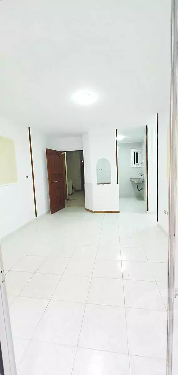 https://aqarmap.com.eg/ar/listing/7257127-for-sale-alexandria-al-agamy