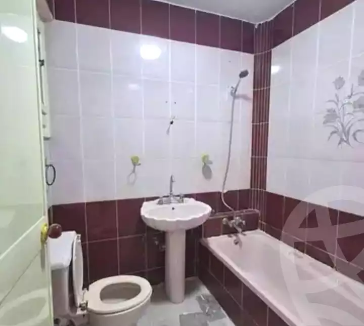 https://aqarmap.com.eg/ar/listing/7257448-for-sale-alexandria-al-agamy-lbytsh-saad-zaghloul-st
