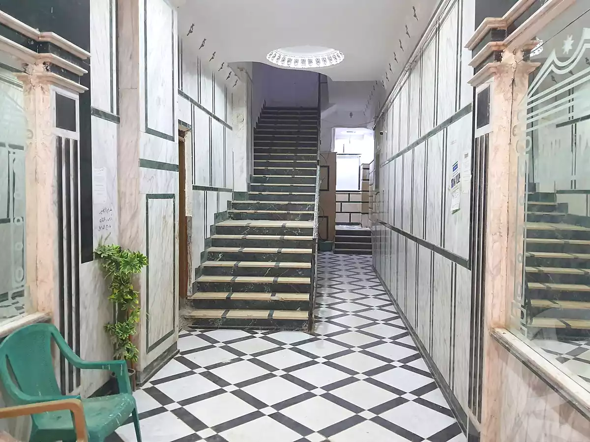 https://aqarmap.com.eg/ar/listing/7257461-for-sale-alexandria-al-agamy-bw-ywsf