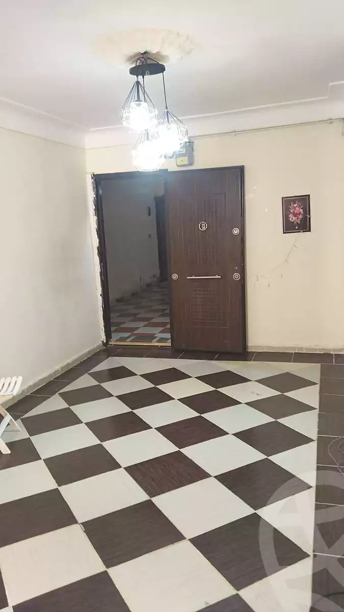 https://aqarmap.com.eg/ar/listing/7257476-for-rent-alexandria-al-agamy-el-hanouvel-al-haded-we-al-soulb-st
