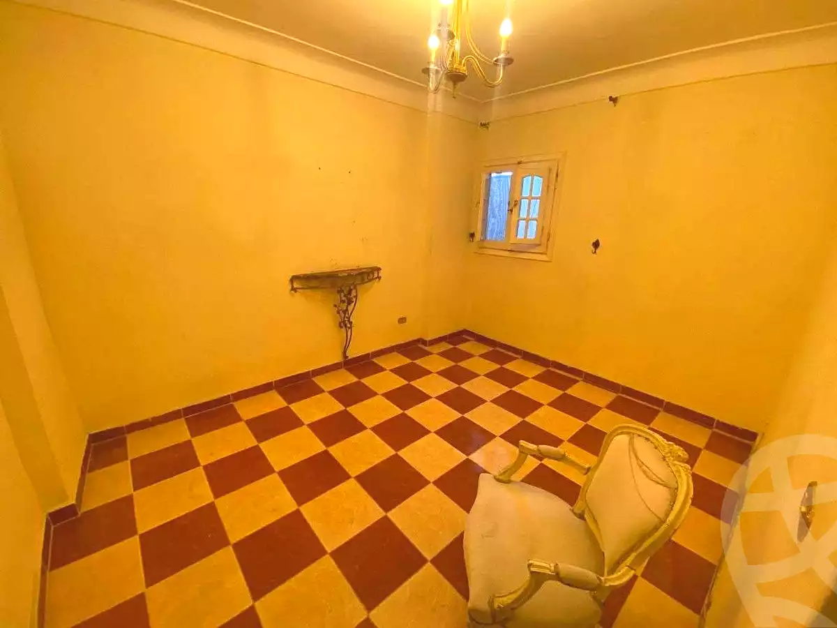 https://aqarmap.com.eg/ar/listing/7257537-for-sale-alexandria-el-asafra-shr-45