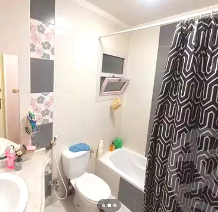 https://aqarmap.com.eg/ar/listing/7257576-for-sale-alexandria-moharram-bey