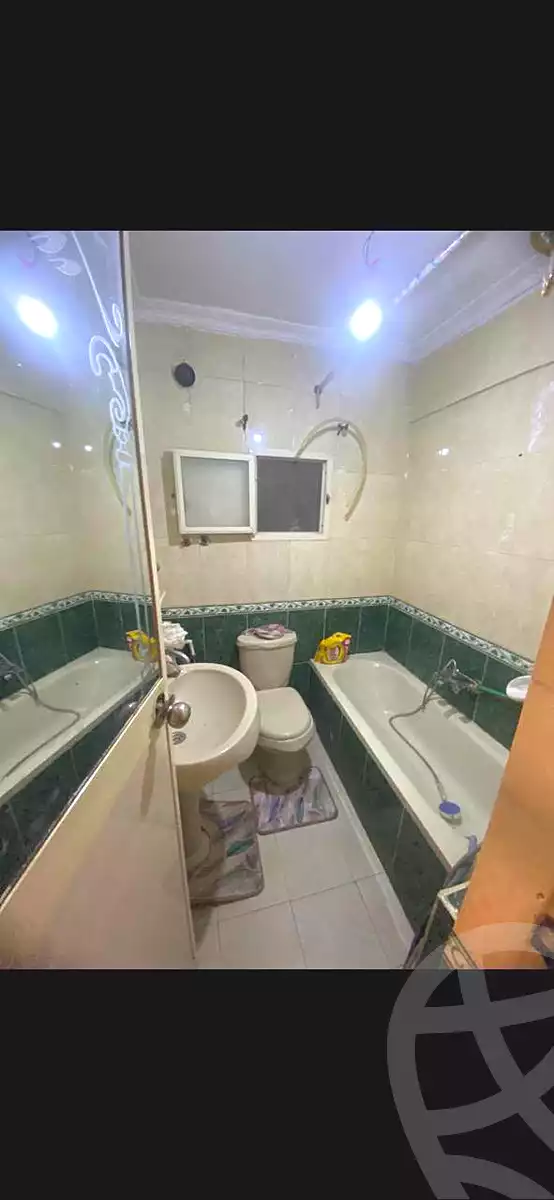 https://aqarmap.com.eg/ar/listing/7257799-for-sale-alexandria-mansheya