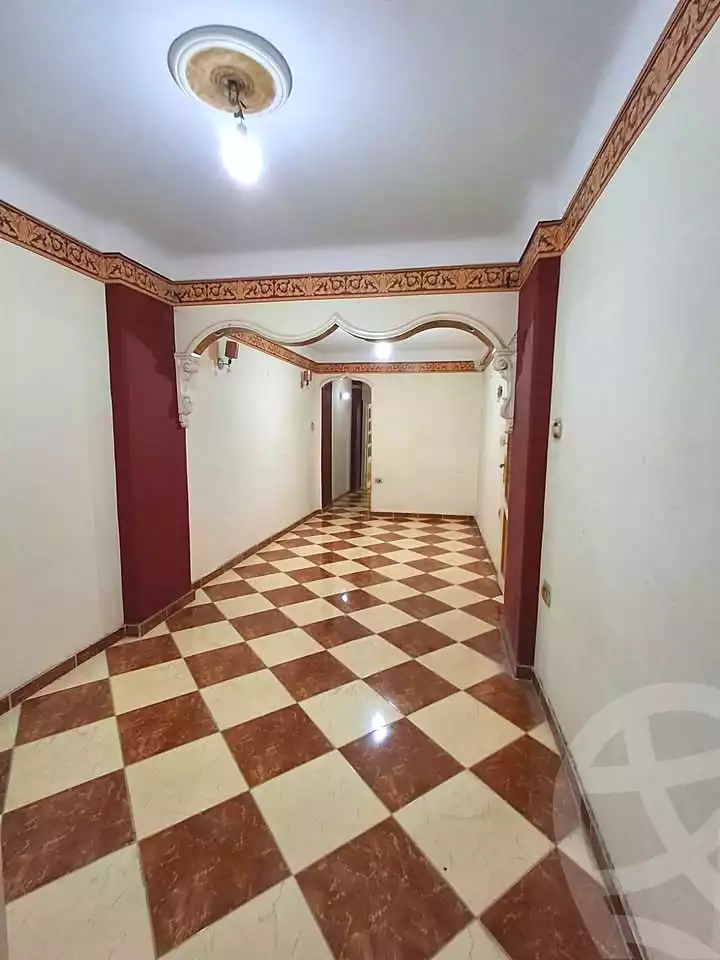 https://aqarmap.com.eg/ar/listing/7257864-for-sale-alexandria-lsywf-el-falki