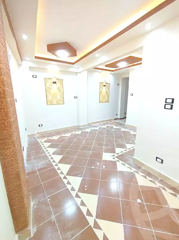 https://aqarmap.com.eg/ar/listing/7257970-for-sale-alexandria-lsywf-el-falki