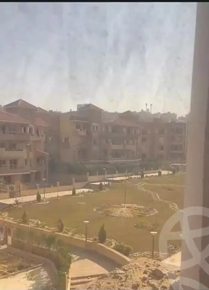 https://aqarmap.com.eg/ar/listing/7258095-for-sale-cairo-el-sheikh-zayed-city-compounds-el-khamayel