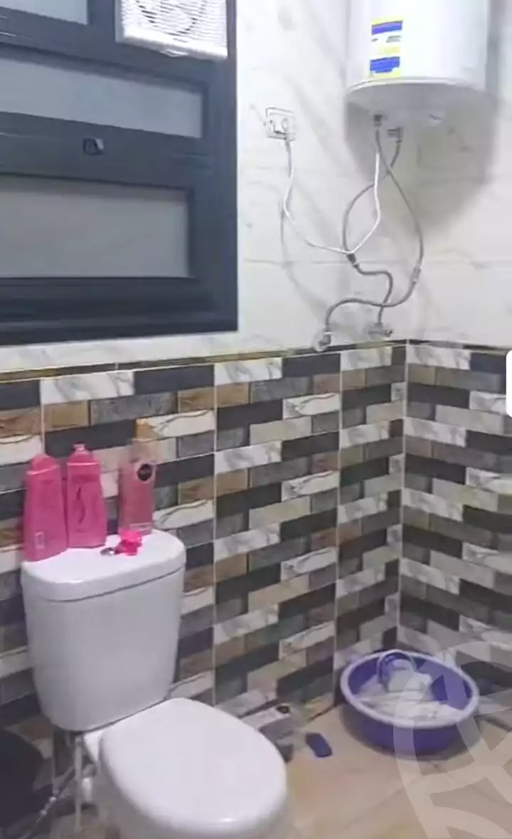 https://aqarmap.com.eg/ar/listing/7258334-for-sale-cairo-ain-shams-ain-shams-el-sharkia-el-zahraa-st