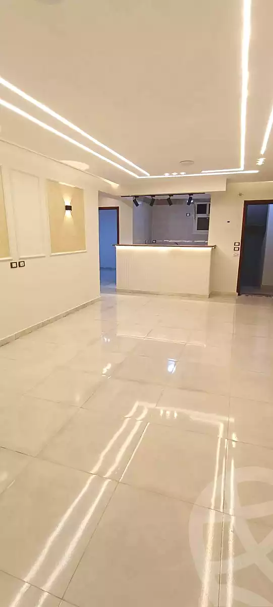https://aqarmap.com.eg/en/listing/7258407-for-sale-cairo-helwan-hadayek-helwan-el-eshrein-st