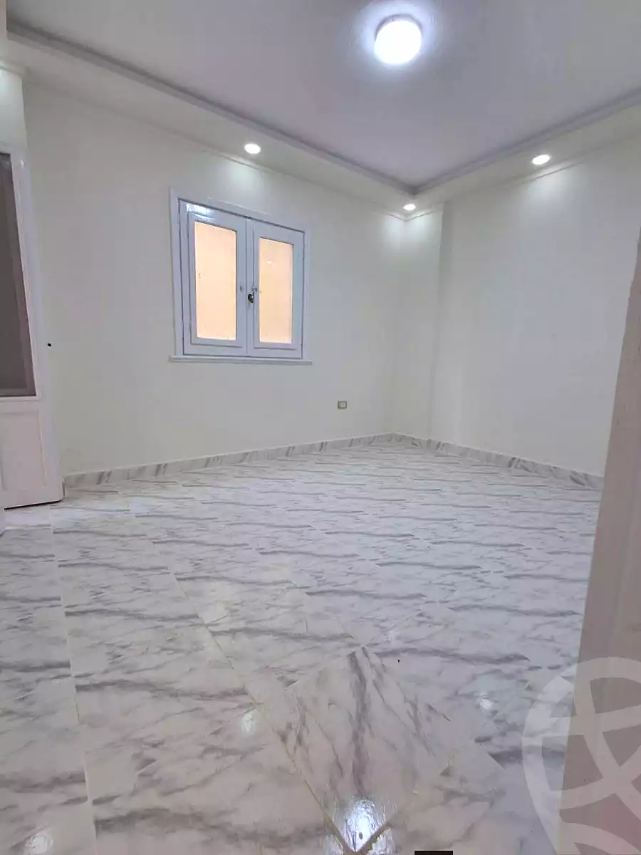https://aqarmap.com.eg/en/listing/7258412-for-sale-alexandria-al-agamy-shataa-el-nakheel