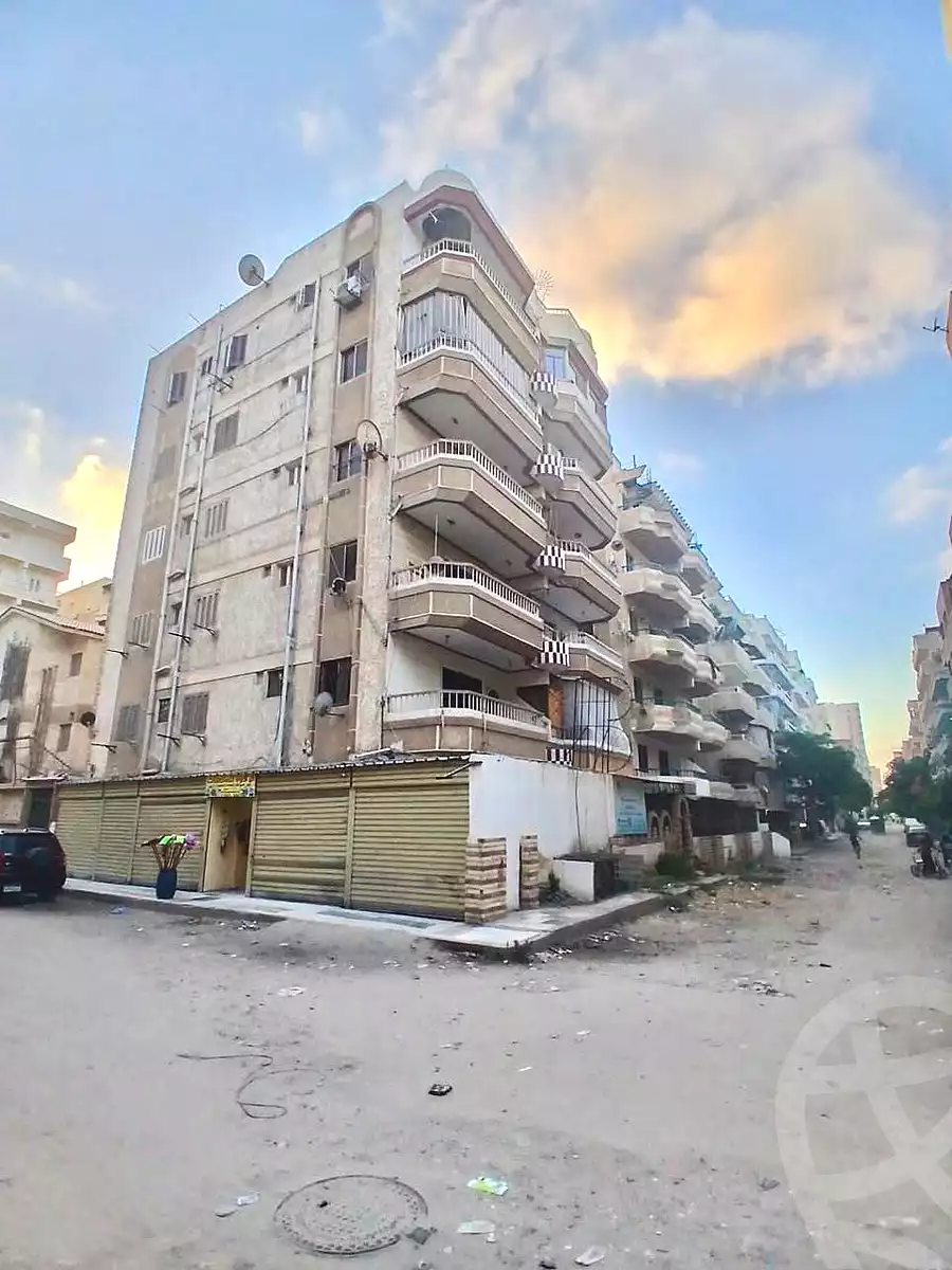 https://aqarmap.com.eg/ar/listing/7258459-for-sale-alexandria-al-agamy-shataa-el-nakheel