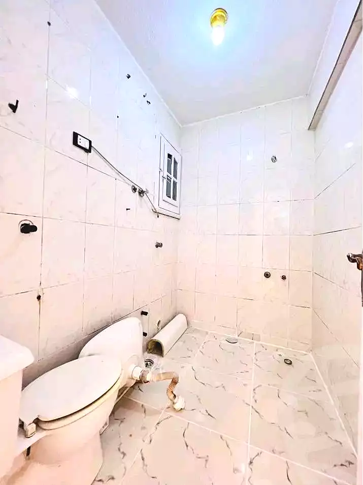 https://aqarmap.com.eg/en/listing/7258501-for-sale-alexandria-al-agamy