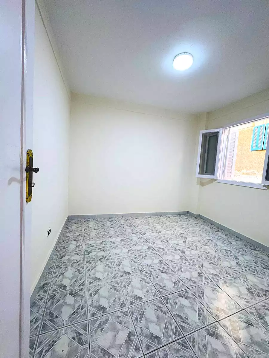https://aqarmap.com.eg/en/listing/7258508-for-sale-alexandria-al-agamy-shataa-el-nakheel