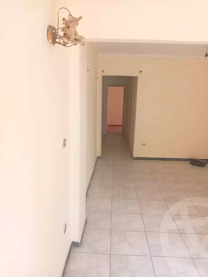 https://aqarmap.com.eg/ar/listing/7258776-for-sale-alexandria-shds