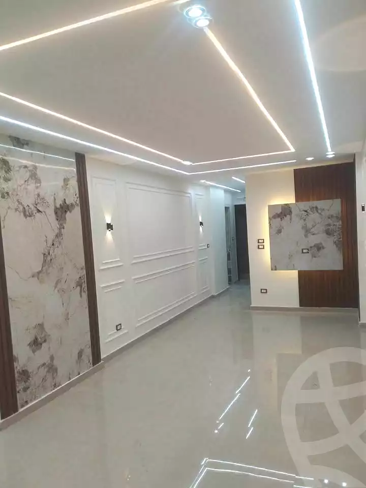 https://aqarmap.com.eg/ar/listing/7258853-for-sale-alexandria-el-asafra-shr-45