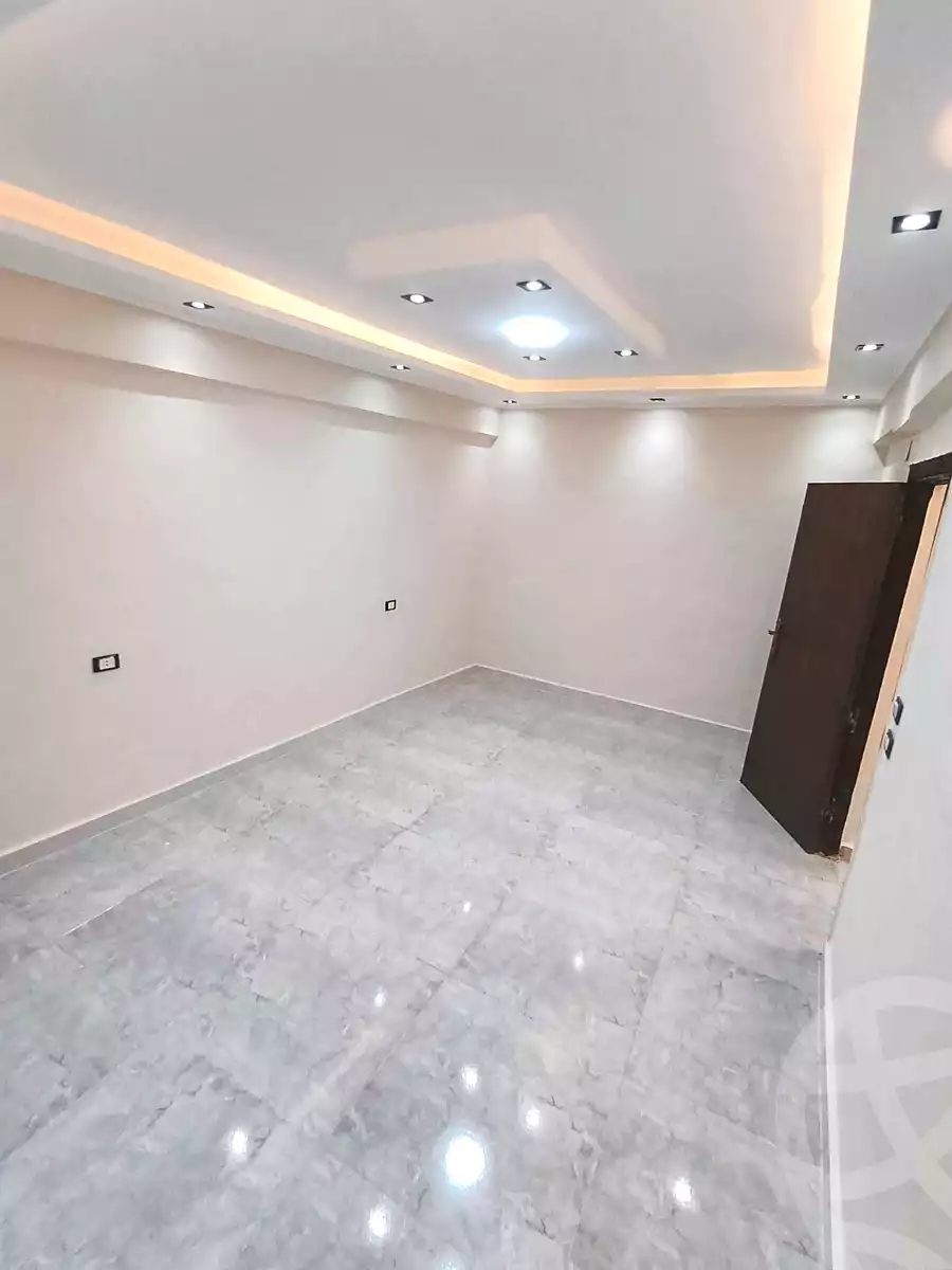 https://aqarmap.com.eg/ar/listing/7259021-for-sale-alexandria-al-agamy-lbytsh-shahr-al-assal-st