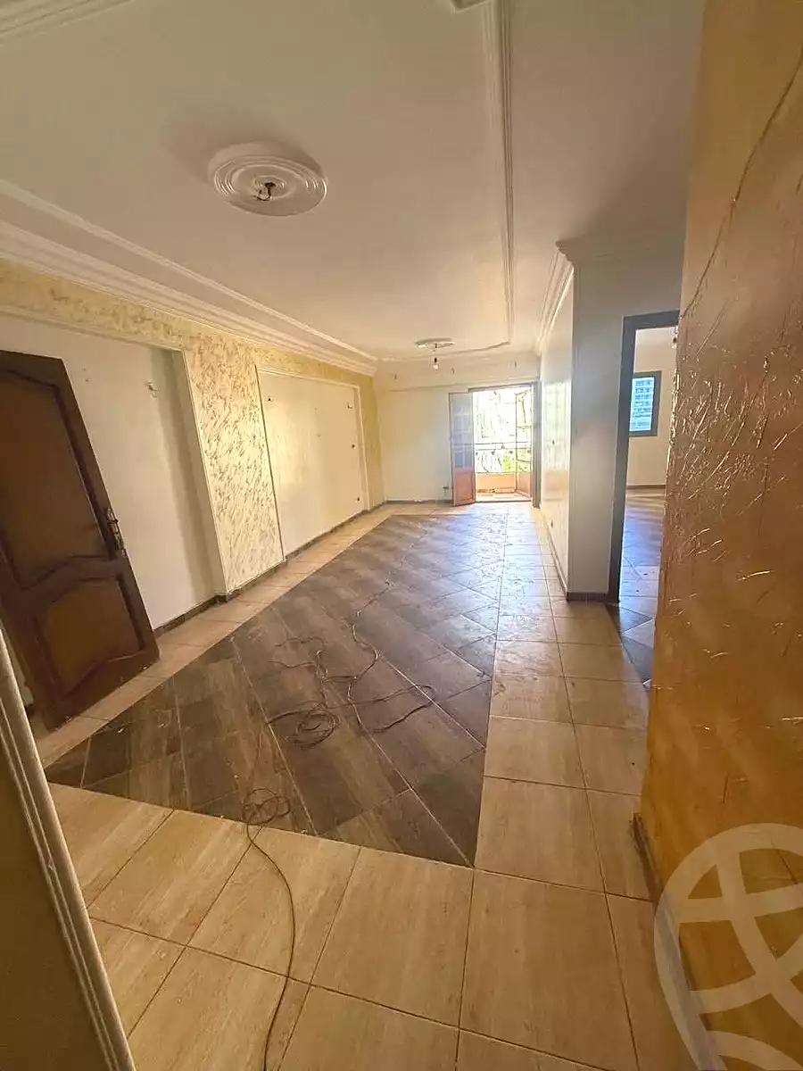 https://aqarmap.com.eg/ar/listing/7259205-for-sale-alexandria-sydy-bshr-sydy-bshr-bhry-ibrahim-el-sayed-st