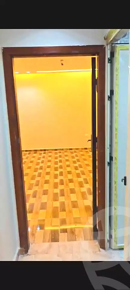 https://aqarmap.com.eg/en/listing/7259439-for-rent-cairo-helwan-hadayek-helwan-el-eshrein-st
