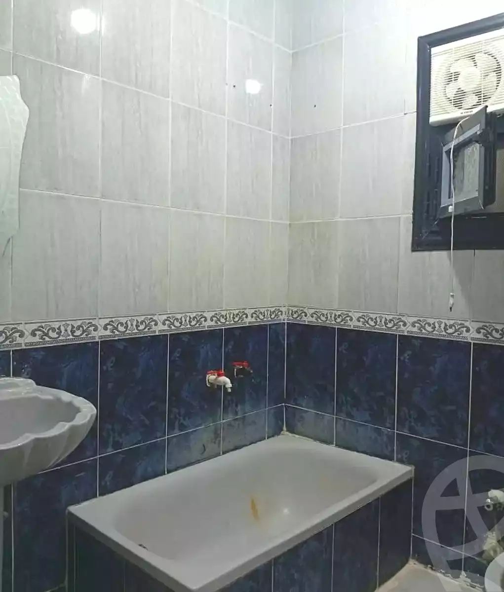https://aqarmap.com.eg/en/listing/7259584-for-sale-alexandria-sydy-bshr-sydy-bshr-bhry-khalil-hamada-st