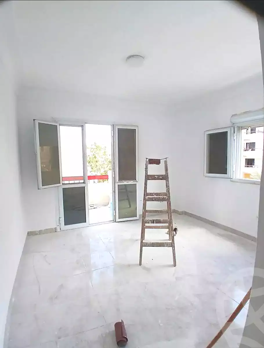 https://aqarmap.com.eg/en/listing/7259591-for-sale-alexandria-al-agamy-el-kilo-21