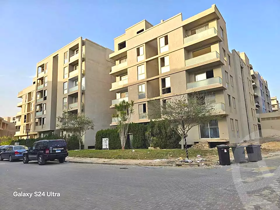 https://aqarmap.com.eg/en/listing/7259967-for-sale-cairo-new-cairo-compounds-kmbwnd-kryk-twn-il-cazar