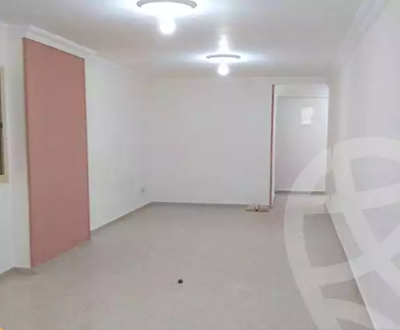 https://aqarmap.com.eg/ar/listing/7260058-for-sale-alexandria-el-asafra-l-sfr-bhry
