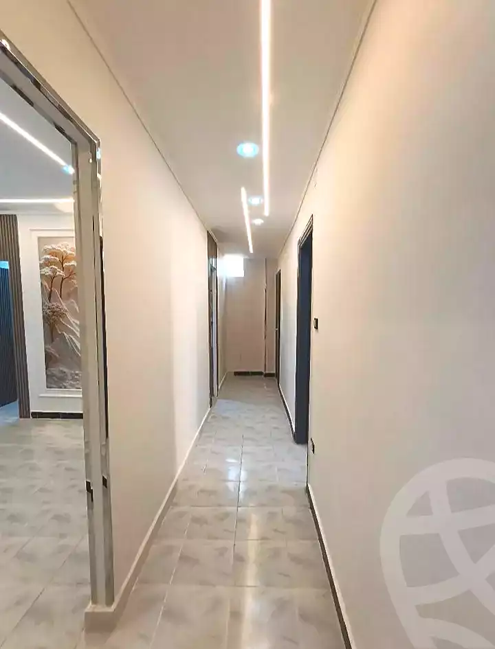 https://aqarmap.com.eg/ar/listing/7260169-for-sale-alexandria-miami-shr-jml-bd-lnsr