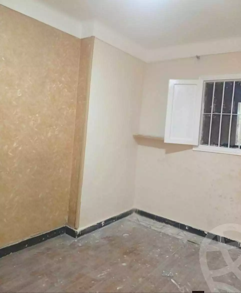 https://aqarmap.com.eg/ar/listing/7260273-for-rent-alexandria-miami