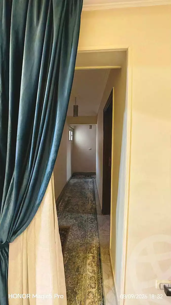 https://aqarmap.com.eg/ar/listing/7260505-for-sale-cairo-helwan-mohamed-sayed-ahmed-st