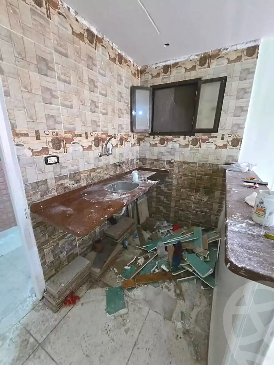 https://aqarmap.com.eg/ar/listing/7260644-for-sale-alexandria-sydy-bshr-sydy-bshr-bhry-gamal-abd-el-nasir-st