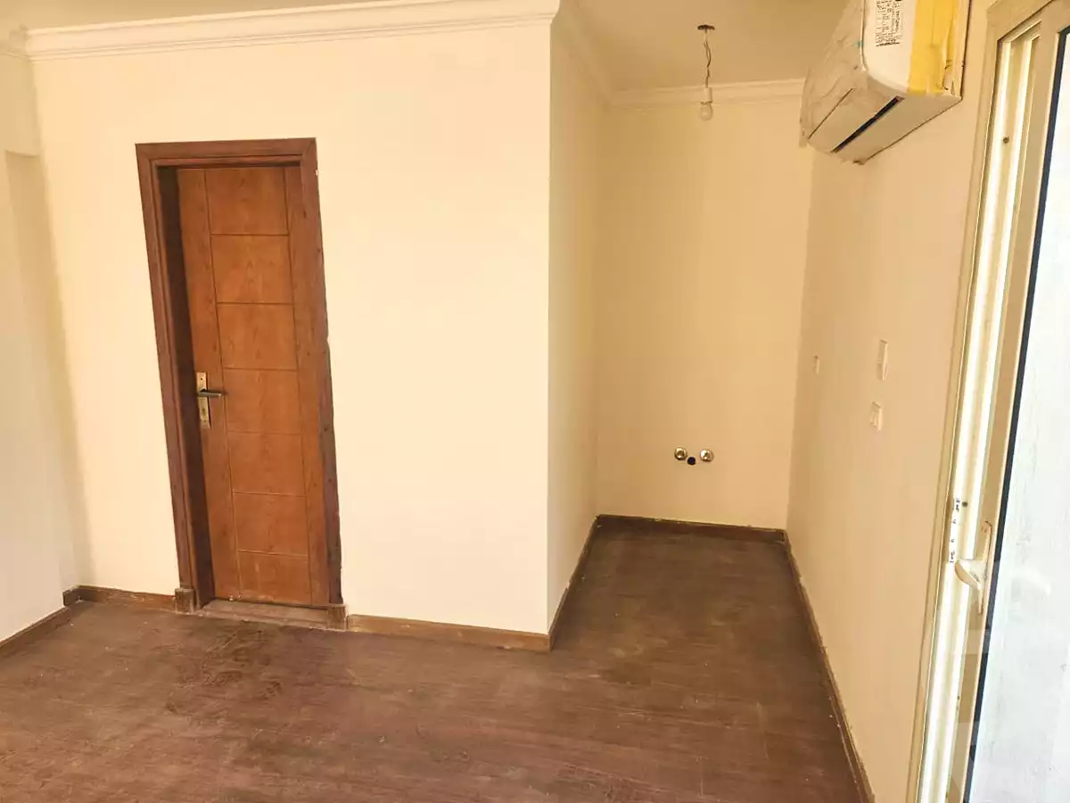 https://aqarmap.com.eg/ar/listing/7260836-for-sale-cairo-new-cairo-compounds-brwmynd-ryzydns-wdy-djl-llttwyr