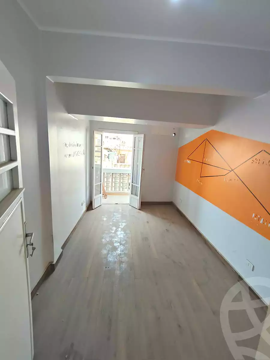 https://aqarmap.com.eg/en/listing/7260686-for-rent-cairo-downtown-el-tahrir