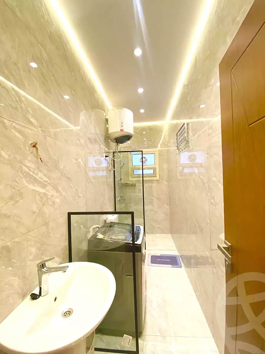 https://aqarmap.com.eg/ar/listing/7261041-for-rent-cairo-new-cairo-compounds-el-mostashareen-compound