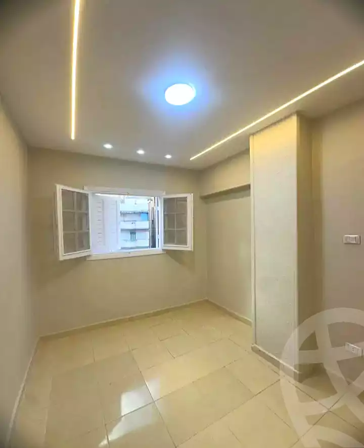 https://aqarmap.com.eg/en/listing/7261176-for-sale-alexandria-sydy-bshr-sydy-bshr-bhry-shr-khld-bn-lwlyd