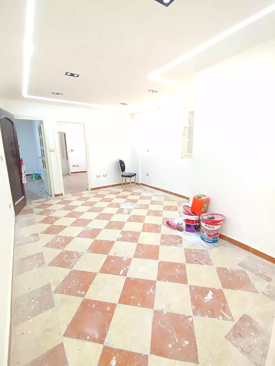 https://aqarmap.com.eg/ar/listing/7261377-for-sale-alexandria-lsywf-el-falki
