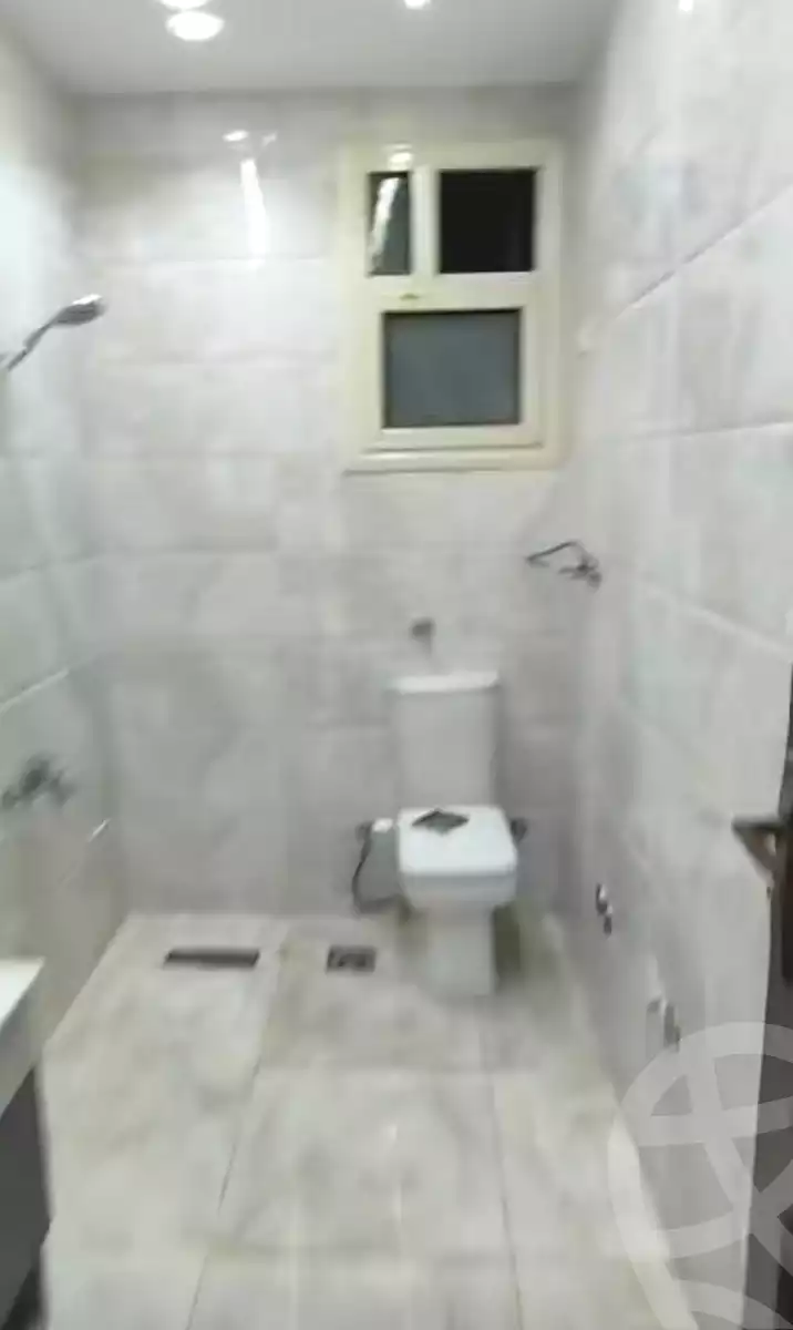 https://aqarmap.com.eg/ar/listing/7261543-for-sale-cairo-nozha-2-el-khamseen-st