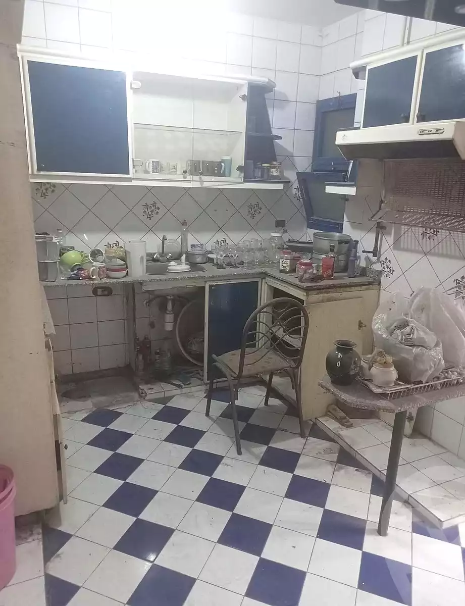 https://aqarmap.com.eg/ar/listing/7261820-for-rent-alexandria-miami