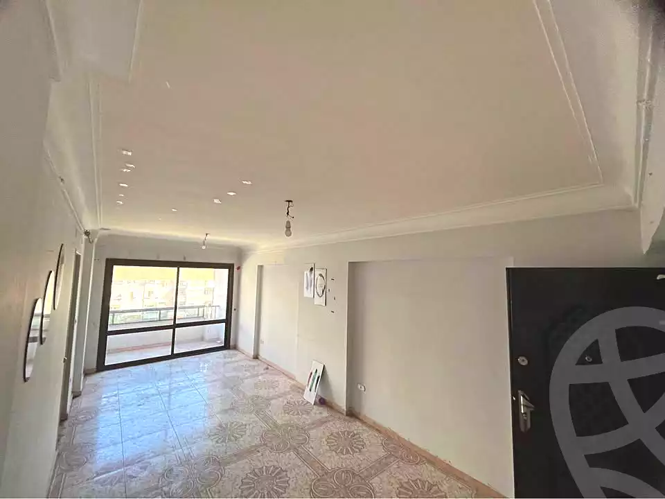 https://aqarmap.com.eg/ar/listing/7261831-for-rent-alexandria-el-asafra-shr-mlk-hfny