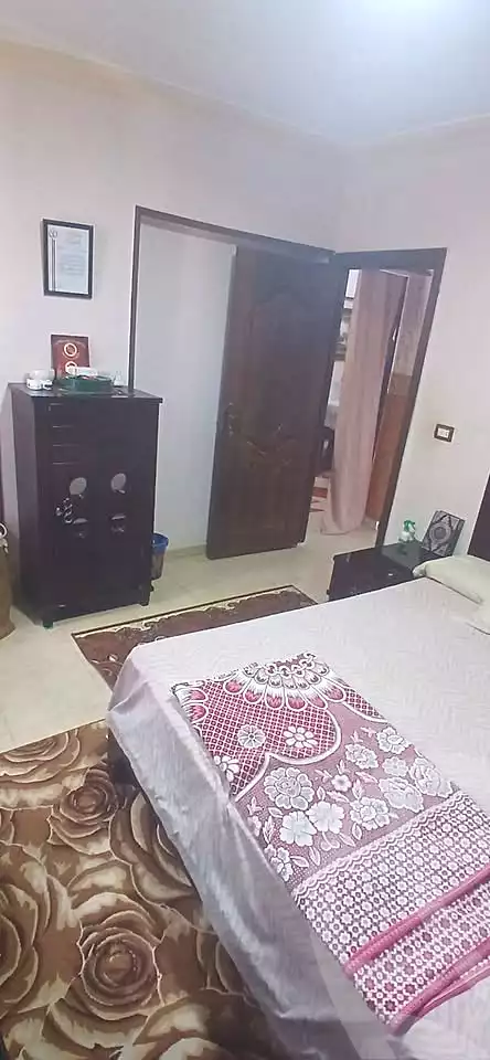 https://aqarmap.com.eg/ar/listing/7261956-for-sale-alexandria-sydy-bshr-sydy-bshr-bhry-gamal-abd-el-nasir-st