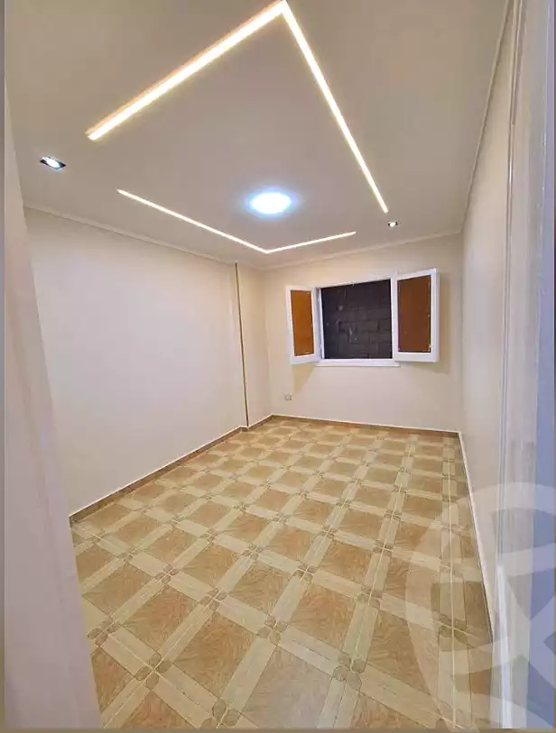 https://aqarmap.com.eg/en/listing/7261969-for-sale-alexandria-sydy-bshr-sydy-bshr-bhry-shr-mhmwd-l-yswy