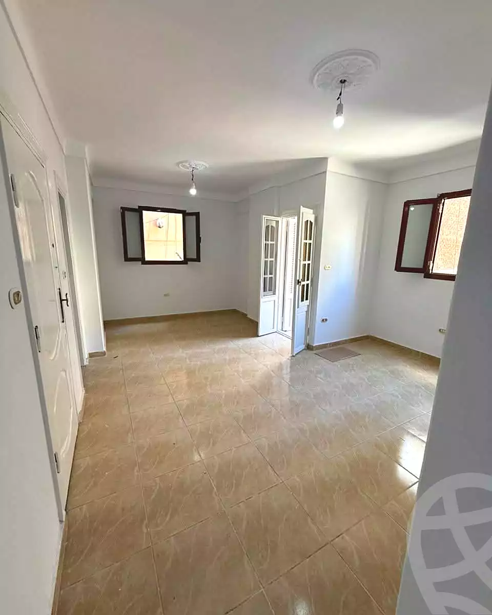 https://aqarmap.com.eg/ar/listing/7262003-for-rent-alexandria-sydy-bshr-sydy-bshr-bhry-shr-mhmd-njyb