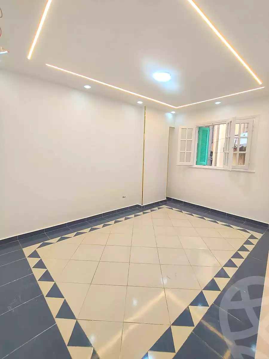 https://aqarmap.com.eg/ar/listing/7262022-for-sale-alexandria-sydy-bshr-sydy-bshr-bhry-shr-mhmd-njyb