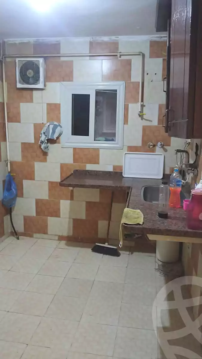 https://aqarmap.com.eg/ar/listing/7262070-for-rent-alexandria-al-agamy-el-hanouvel-al-haded-we-al-soulb-st