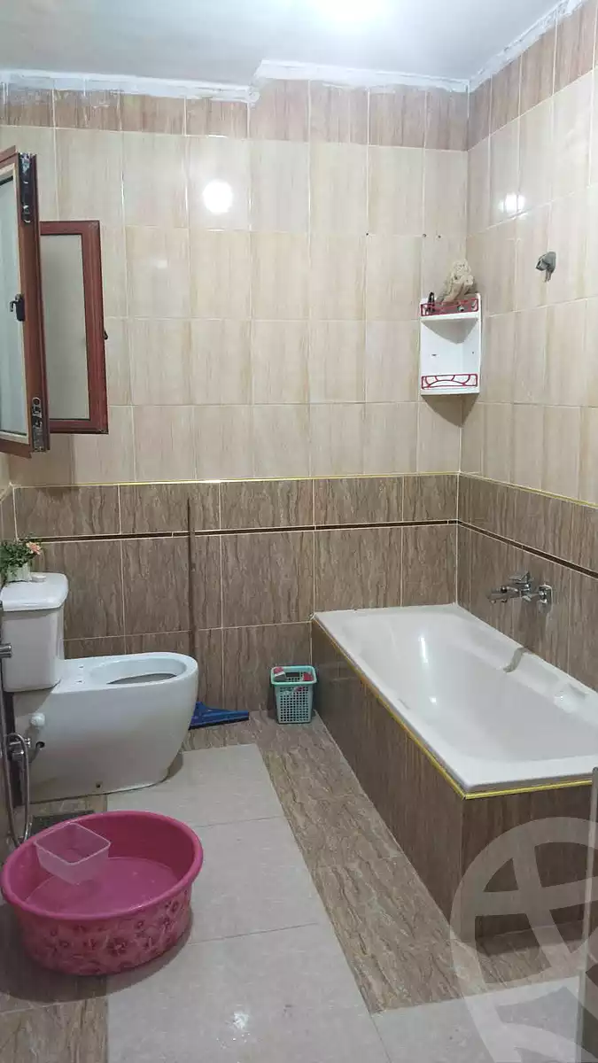 https://aqarmap.com.eg/ar/listing/7262070-for-rent-alexandria-al-agamy-el-hanouvel-al-haded-we-al-soulb-st