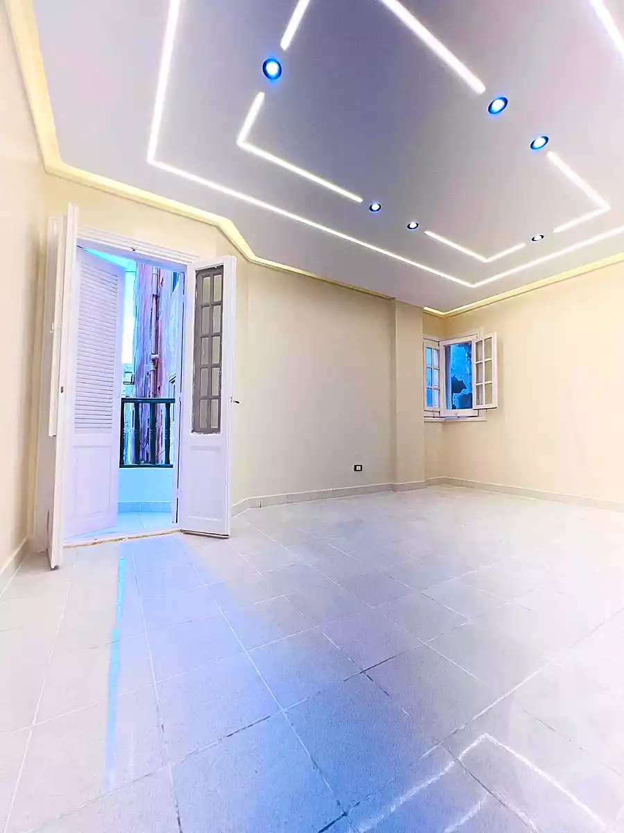 https://aqarmap.com.eg/ar/listing/7262276-for-sale-alexandria-al-agamy-shataa-el-nakheel