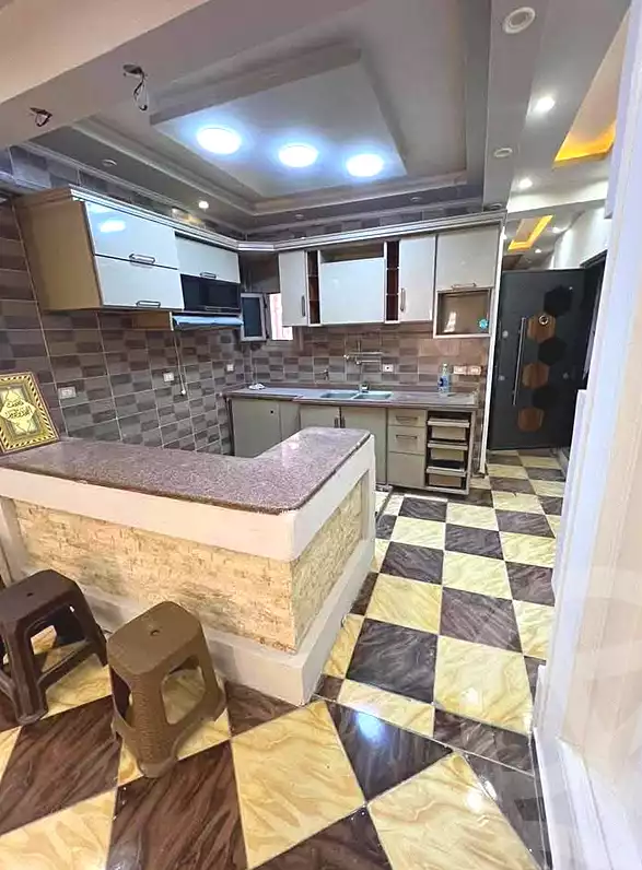 https://aqarmap.com.eg/ar/listing/7262319-for-rent-alexandria-lsywf-shamaa-salah-el-din-ibrahem-st