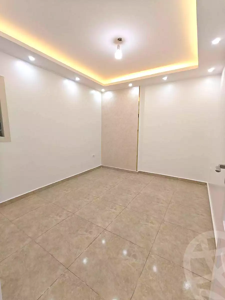 https://aqarmap.com.eg/ar/listing/7262372-for-sale-alexandria-el-asafra-l-sfr-bhry