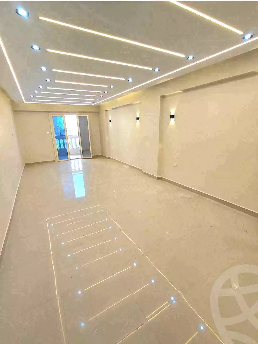 https://aqarmap.com.eg/ar/listing/7262439-for-sale-alexandria-sydy-bshr-sydy-bshr-bhry-khalil-hamada-st
