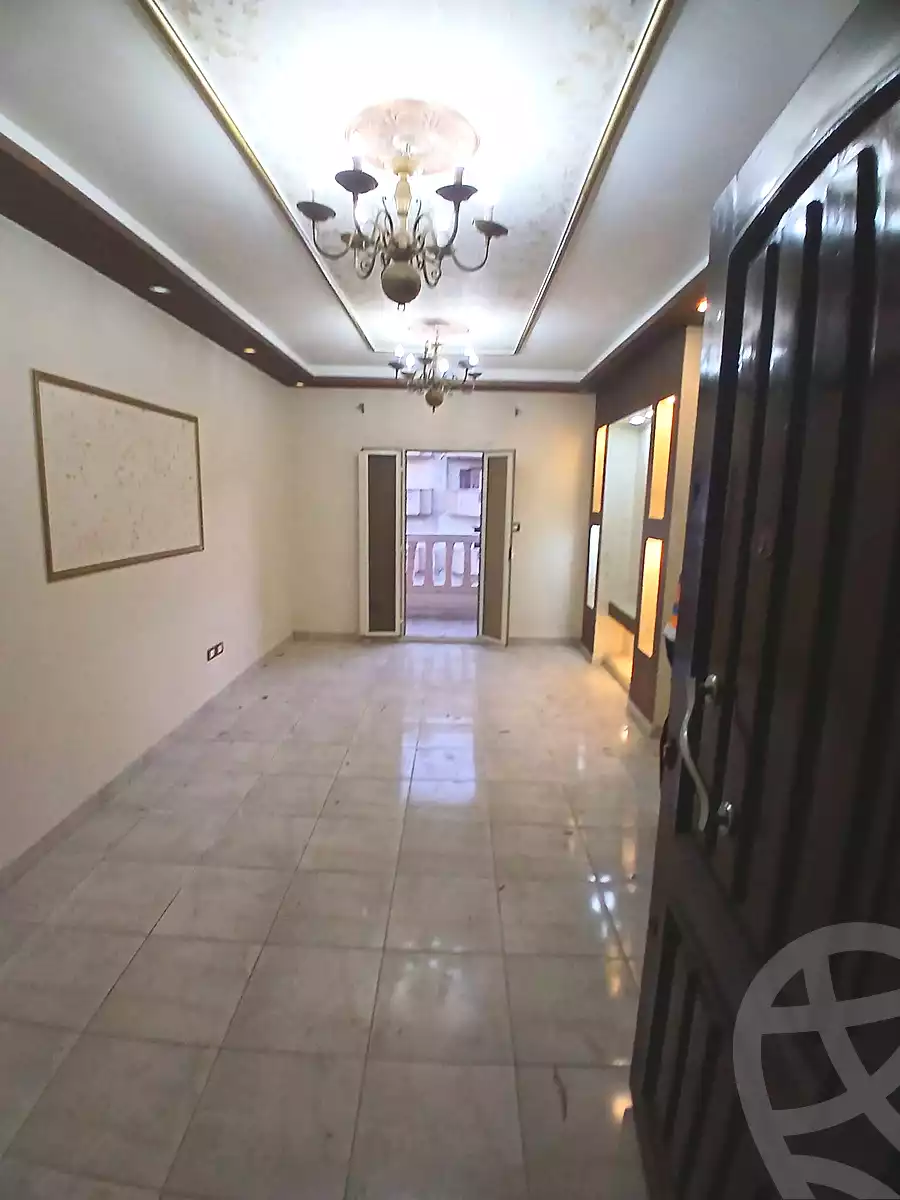 https://aqarmap.com.eg/en/listing/7262486-for-sale-alexandria-bw-qyr-street-25