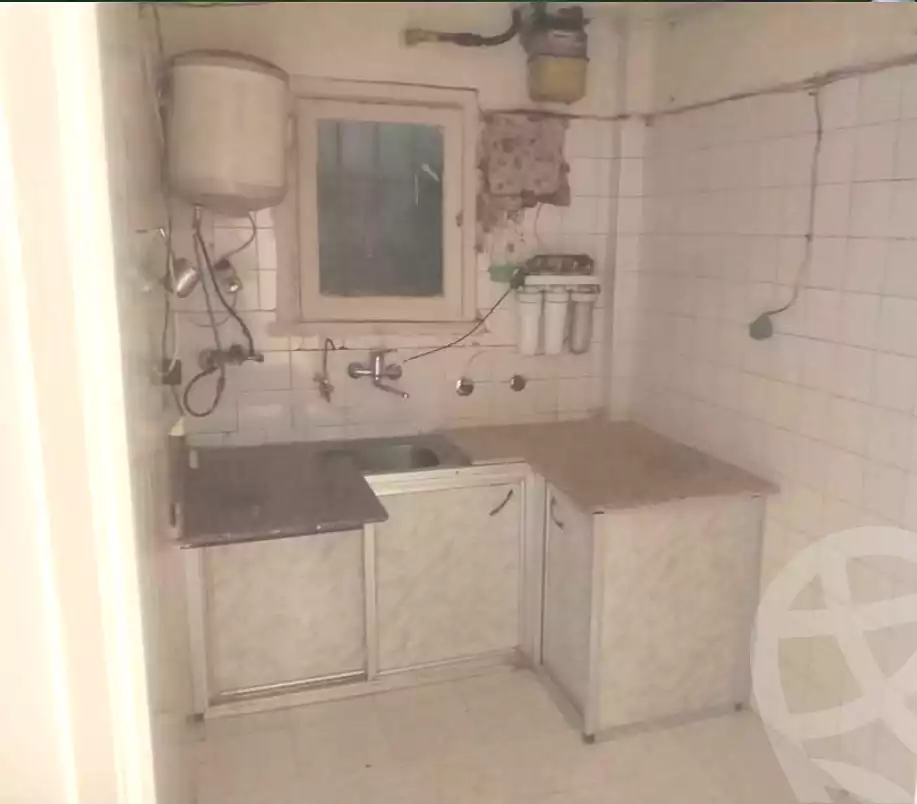 https://aqarmap.com.eg/ar/listing/7262550-for-sale-alexandria-shds