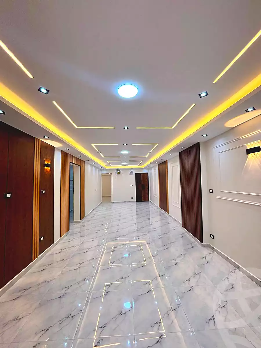 https://aqarmap.com.eg/ar/listing/7262656-for-sale-alexandria-miami-el-sebaey-st
